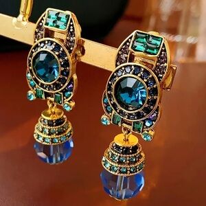 Exquisite Round Pendant Clip On Earrings